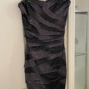 Junior’s City Triangle Strapless Mini Dress Black & Silver Size Large NEVER WORN